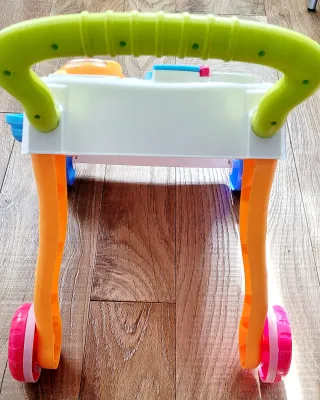 Centro attività primi passi interattivo