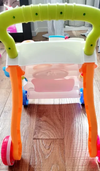 Centro attività primi passi interattivo