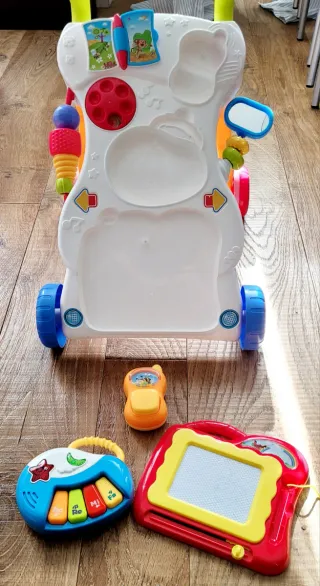 Centro attività primi passi interattivo