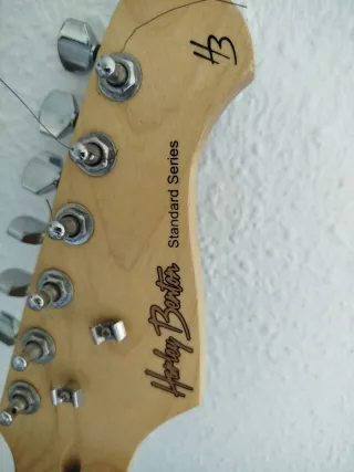 Guitarra statocaste Harley benton + Funda