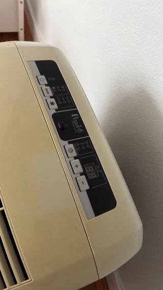 Aire Acondicionado Portátil De'Longhi Pinguino