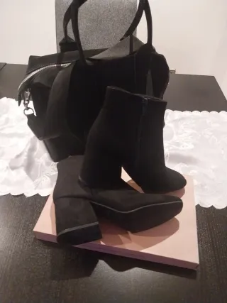 Bolso Parfois y Botines Negras (regalo)