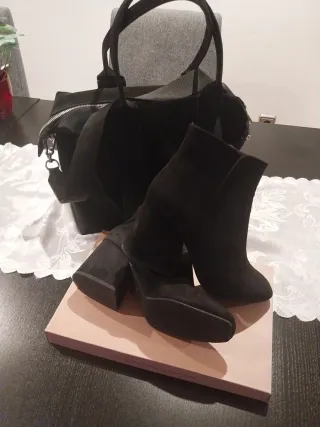 Bolso Parfois y Botines Negras (regalo)