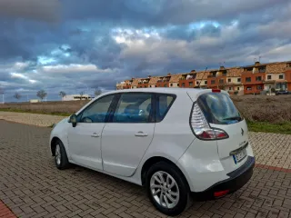 Renault Scenic 2013