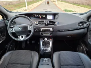 Renault Scenic 2013