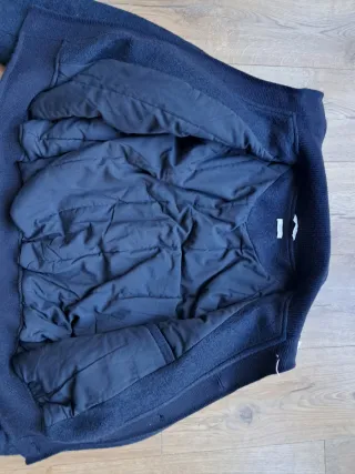 Cazadora Zara azul marino Talla S