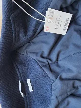 Cazadora Zara azul marino Talla S