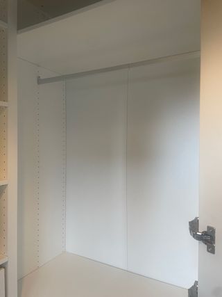 Armario esquinero IKEA beige madera