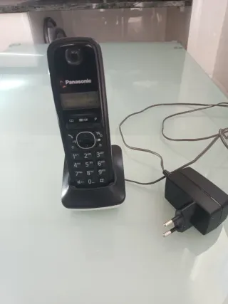 Teléfono Inalámbrico Panasonic Negro
