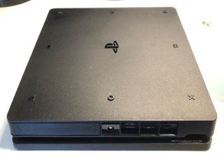 PS4 Slim CUH-2116a