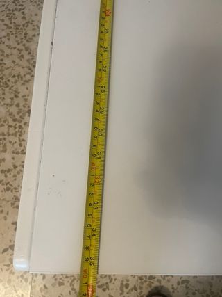 Banco de almacenamiento blanco