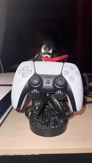 Soporte Mando/Móvil de Venom Marvel Cable Guys