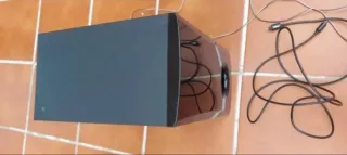 Barra de Sonido LG Negra con Subwoofer y Mando