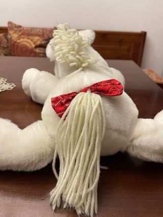 Cavallino morbido bianco