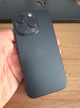 iPhone 15 Pro 128 GB Negro 86% bateria