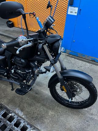Macbor 125cc Negra