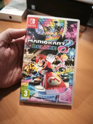 CAJA "MARIOKART 8 Deluxe"