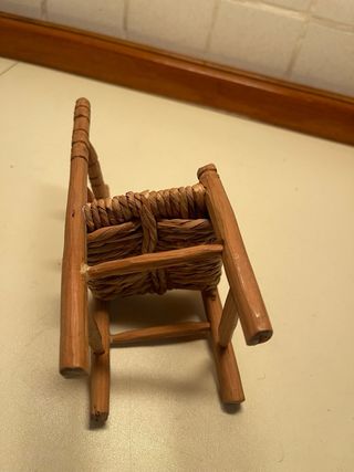 Sedia in legno per Barbie