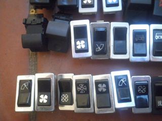 Lote 66 Pulsadores Coches Clásicos