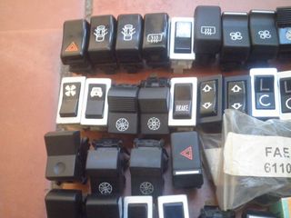 Lote 66 Pulsadores Coches Clásicos