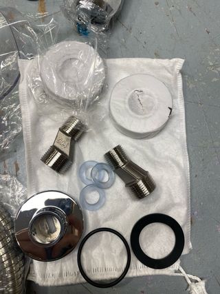 Griferia - Conjunto de Ducha Extensible con Grifo