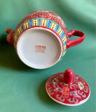 TETERA Y BANDEJA DE PORCELANA CHINA DE COLECCIÓN