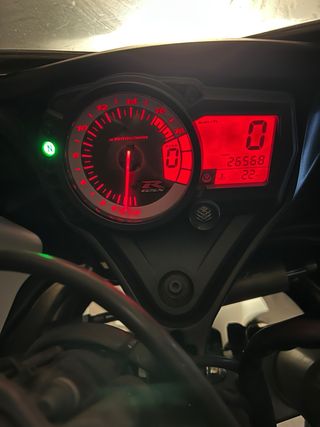 Suzuki GSX-R 600 2008 - 26568 kms