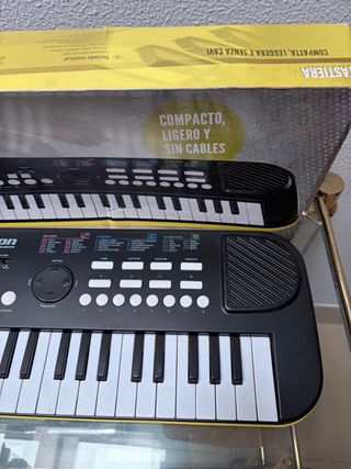 Teclado Musical Clifton 37 Teclas