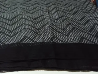 Sciarpa donna fantasia geometrica bianco/nera