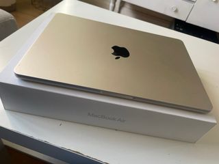 Impecable MacBook Air 13 M3 256GB 2024