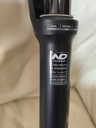 Suspensão Rockshox Lyrik 29 RC2 Charger 2.1