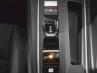 Volkswagen Golf Life eTSI