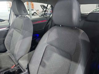 Volkswagen Golf Life eTSI