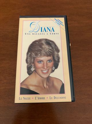 VHS Diana Una Ragazza a Corte