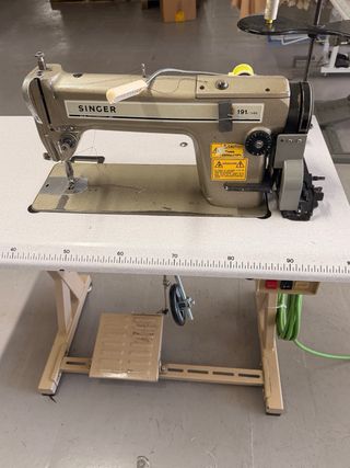 Máquina de coser Singer industrial 191