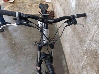 Bicicleta GT Avalanche 1.0 Talla M