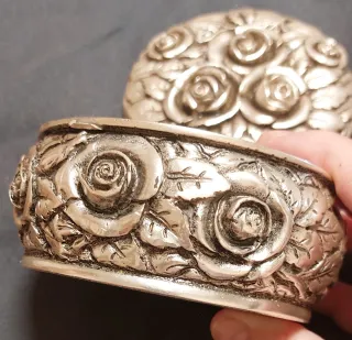 Caja joyero cerámica.