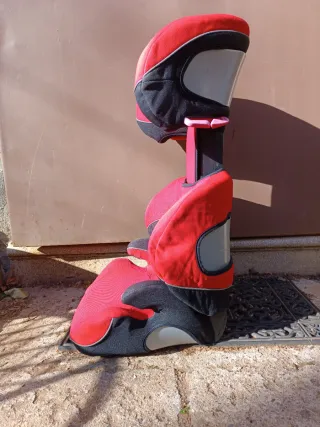 Silla elevador de coche Cybex solution, color rojo