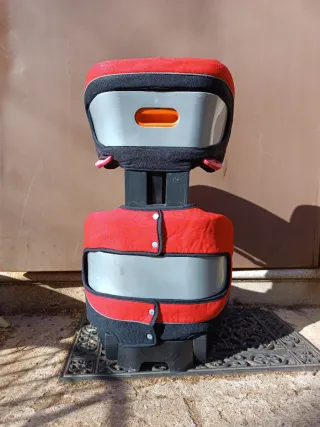 Silla elevador de coche Cybex solution, color rojo