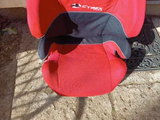 Silla elevador de coche Cybex solution, color rojo