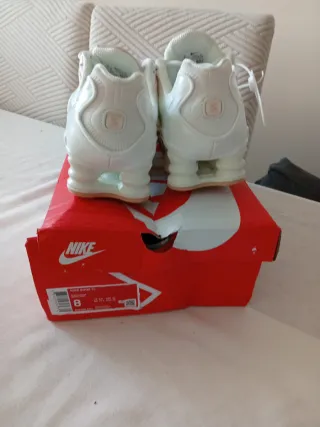 Zapatillas Nike Shox Mujer Blancas Rosas talla 39