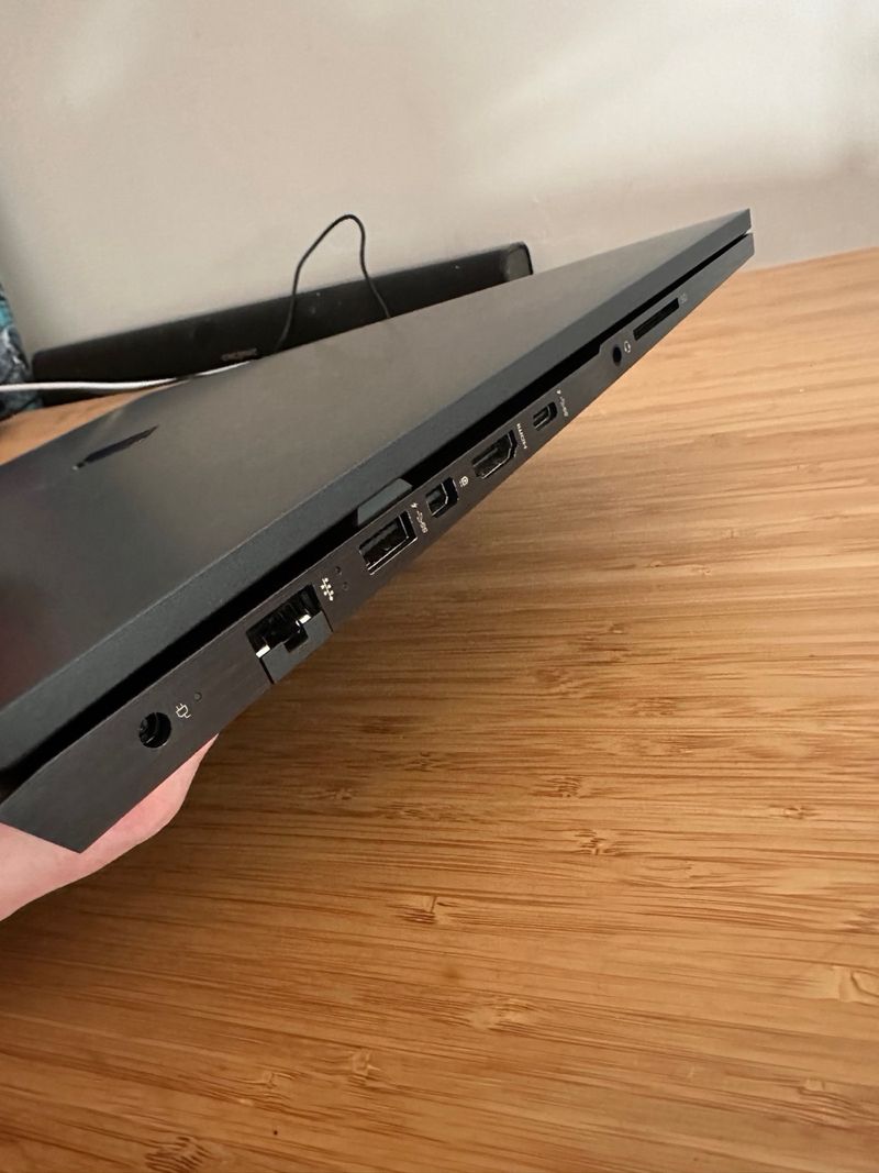 PORTÁTIL GAMING HP OMEN RYZEN 7 32GB RTX3070 1TB afbeelding 5