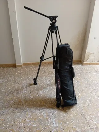 Cámara Vídeo Pro Panasonic AG-AC30 + tripode+micr