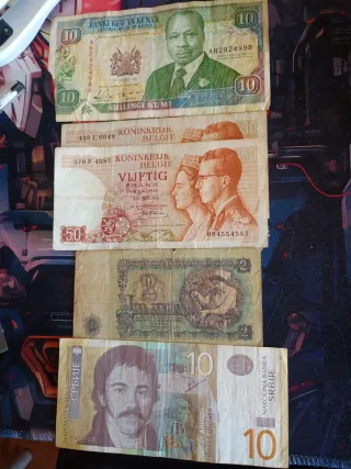 Lotto 5 banconote mondiali