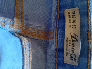 Jeans donna blu elettrico