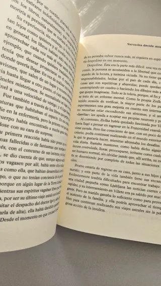 Verónica, decide morir, Paulo Coelho