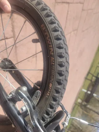 Bicicleta infantil Btwin naranja