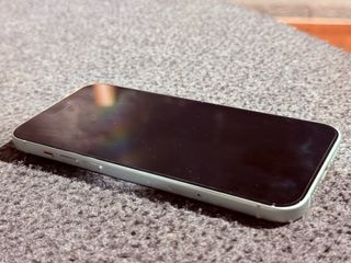 iPhone 15 Plus Verde - Poco Uso