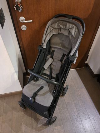 Passeggino leggero da città