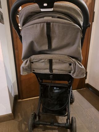 Passeggino leggero da città